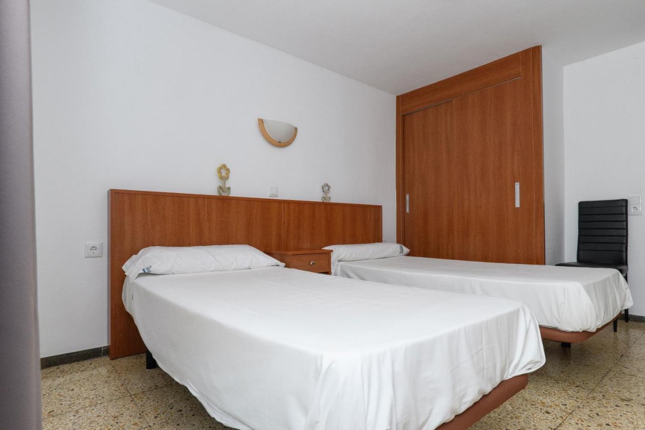 Rentalmar Family Felix Con Parking Incluido 萨洛 外观 照片